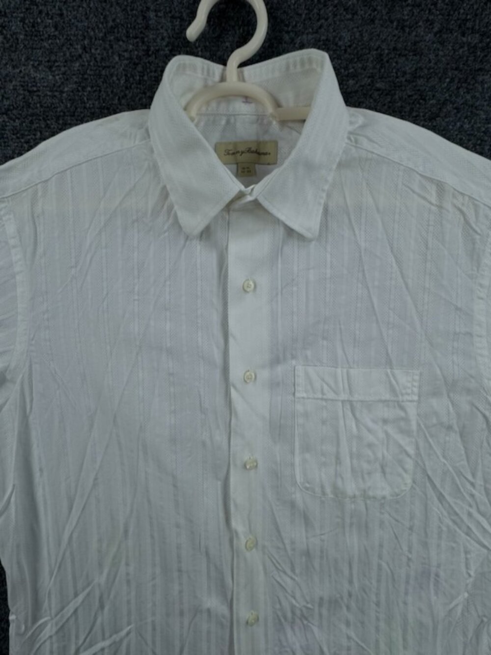 Tommy Bahama 15.5 32/33 Men White Casual Button Up Shirt Pocket Hawaiian Adult